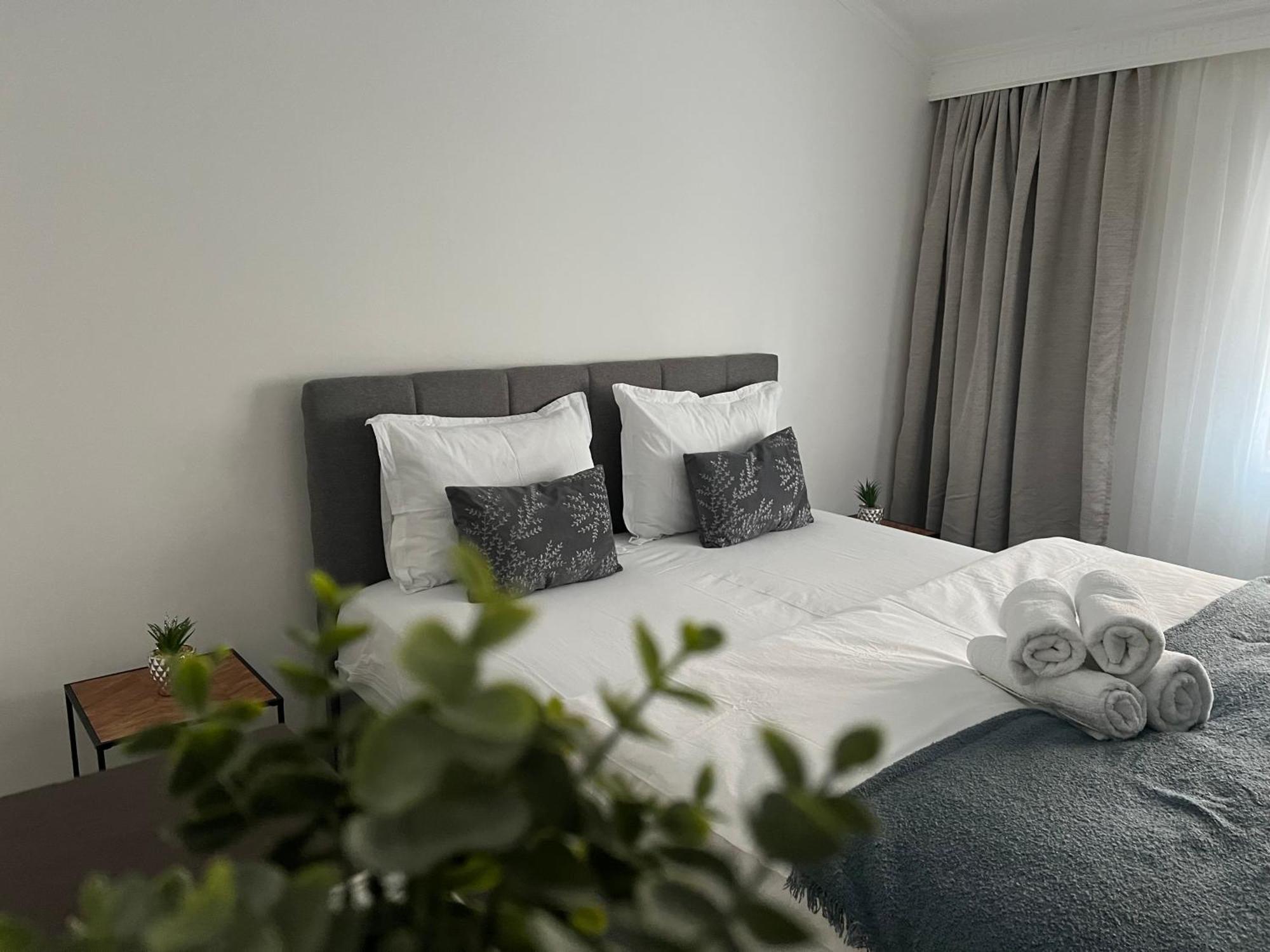 Ndl Downtown Apartment Cluj Napoca Bagian luar foto